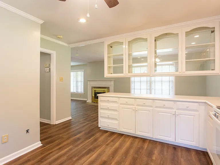 508 Georgia Ave — Photo 7