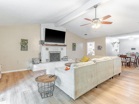 5th image of 1715 High Ridge Ln