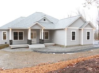 8 Carleton Rd, Mont Vernon, NH 03057