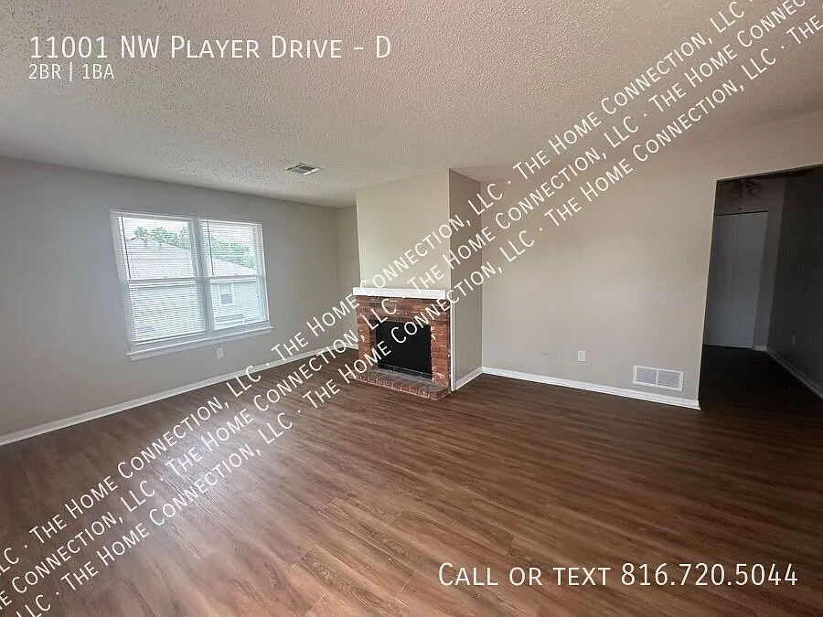 Newly renovated! Townhouse in Prime Parkville Location! — Photo 3