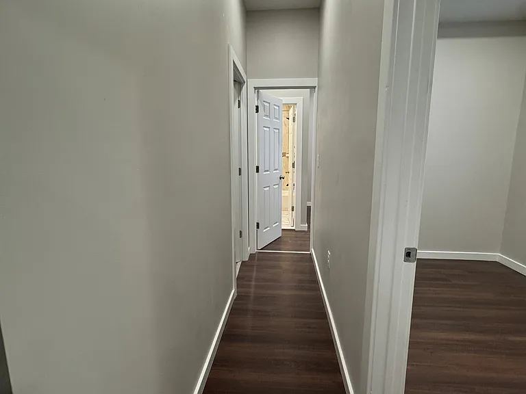 1933 W Huntingdon St #2 — Photo 17