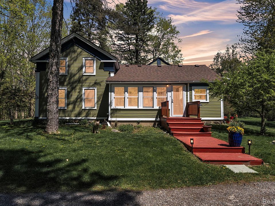 1st image of 4481 Blood Rd
