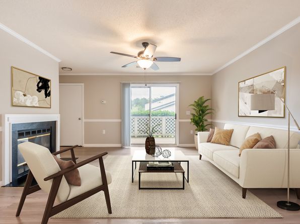 1000 Colony Sq #304