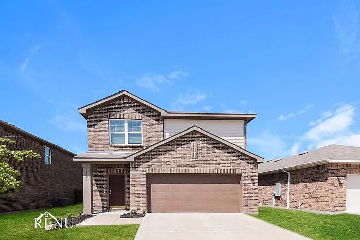 3 bed, 2.5 bath, 1605 sqft, $2,040 — Photo 1