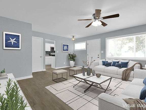 4th image of 2438 Hanna Dr