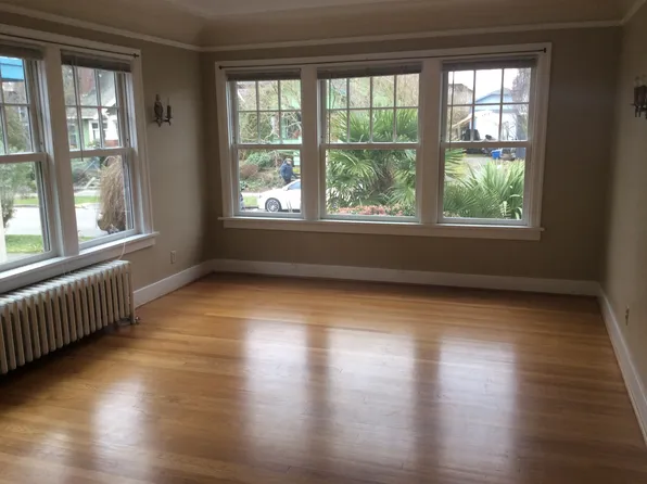 4332 Francis Ave N APT 1, Seattle, WA 98103