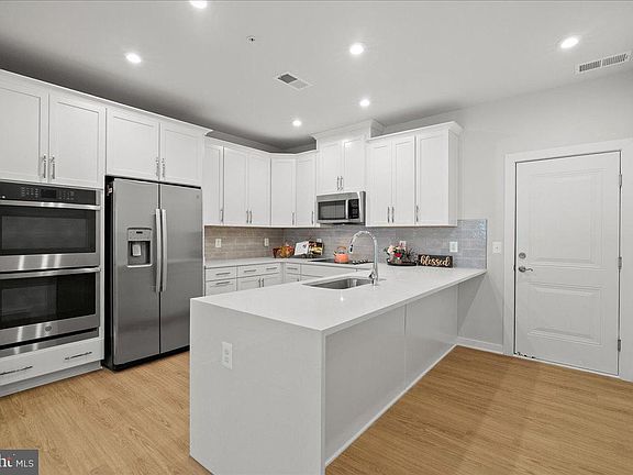 5th image of 4128 Legato Rd Unit 53