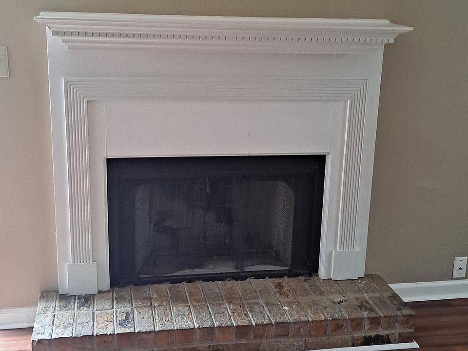2nd image of 5854 N Castlegate Dr #C
