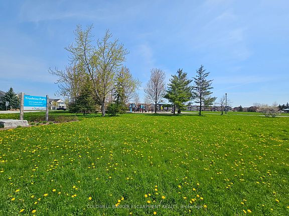 2nd image of 420 Trudeau Dr