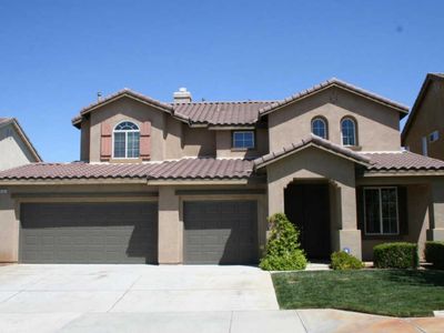 6137 Oak Fence Ln, Lancaster, CA, 93536