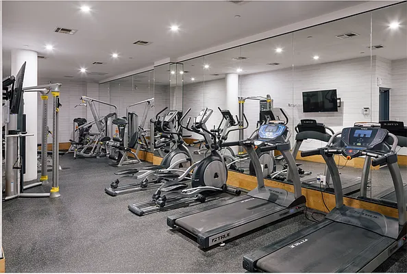 Rented by Monarch Realty Group | media 18