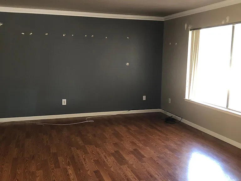 24178 Groven Ln — Photo 4