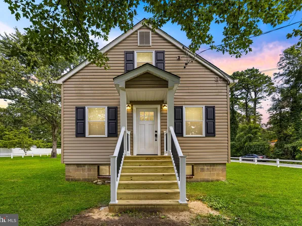 804 Swift Rd, Pasadena, MD 21122