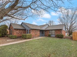 1362 Southridge Dr, Lancaster, TX