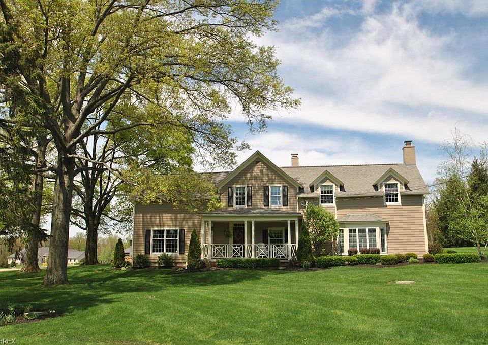 1st image of 841 Bath Country Dr