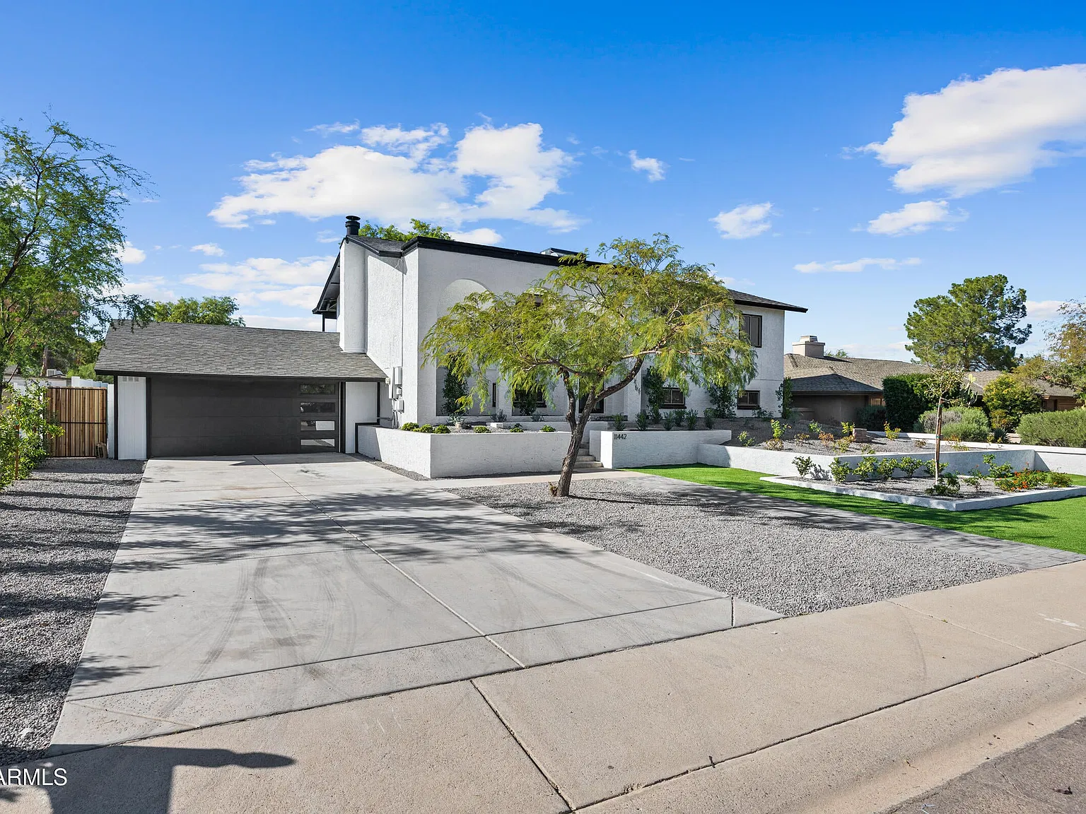 5 bed, 2622 sqft, $6,500 — Photo 3