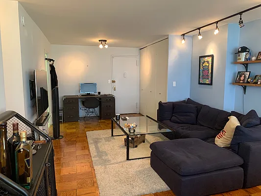 Rented by Heller Organization | media 2