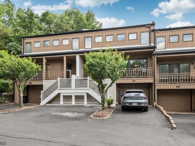 420 Stephanie Dr, North Caldwell, NJ, 07006