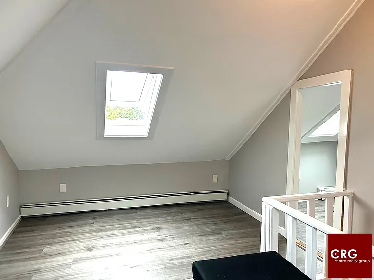 21 Weston St — Photo 10