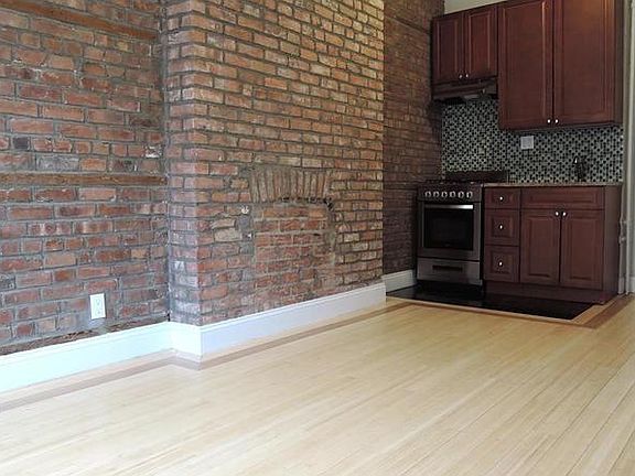 2nd image of 351 W 14th St APT 21