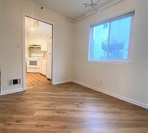 4th image of 4465 17th St #1