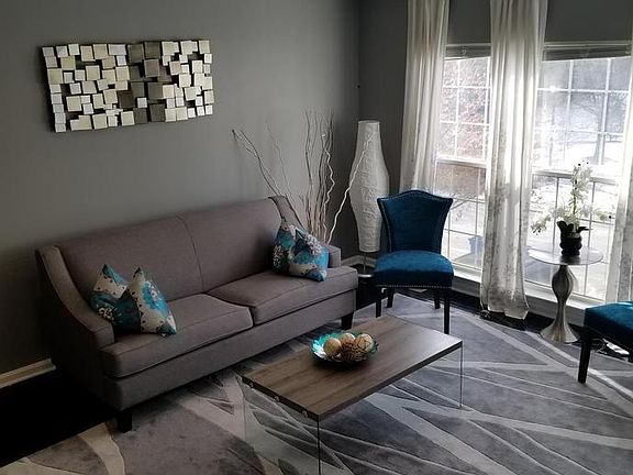 3rd image of 7740 Heritage Farm Dr