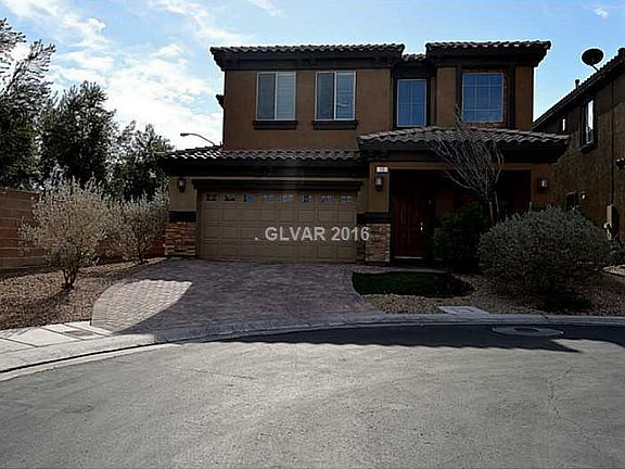 2nd image of 13 Peak Villa Ave