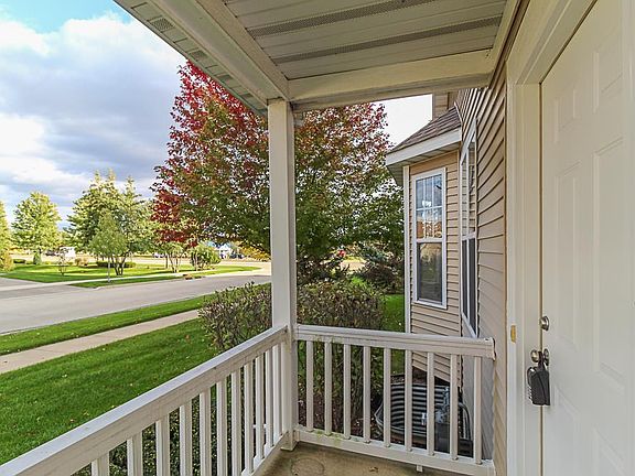 3rd image of 5523 Sandhutton Ct