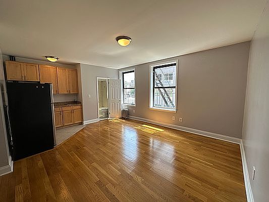 2nd image of 604 W 162nd St APT 3B