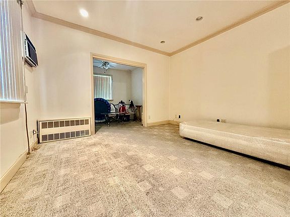 3rd image of 2354 85th St