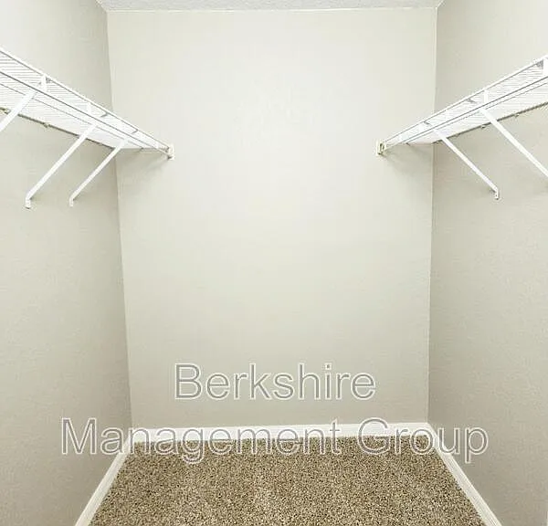 1134 Pogonia Dr — Photo 8
