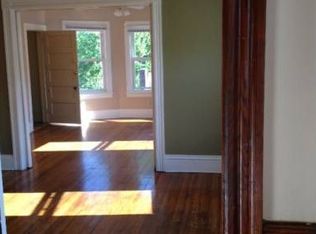 19 Manning St, Pawtucket, RI 02860