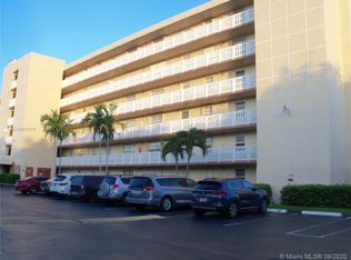 441 SE 3rd St APT 402, Dania Beach, FL 33004