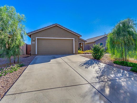2nd image of 36790 N Yellowstone Dr