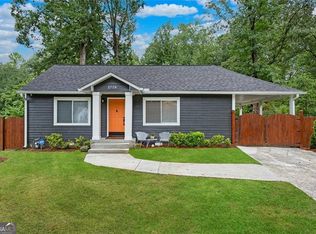 2779 Dale Creek Dr NW, Atlanta, GA 30318