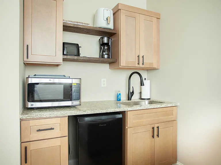 2042 Creek Rd #3 — Photo 5