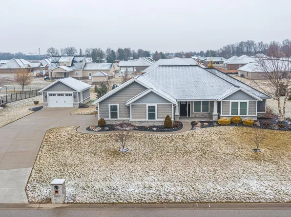 4783 W Pebble Dr, Jasper, IN 47546