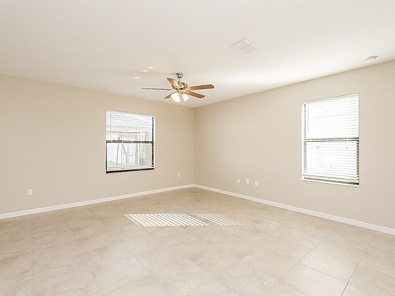 5th image of 4323 Globe Thistle Dr