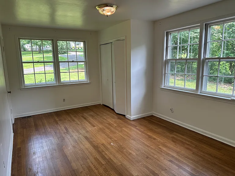 620 Royal Oaks Pl — Photo 4