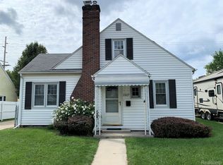 1327 22nd St, Port Huron, MI