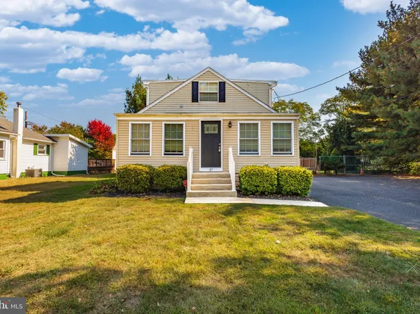 37 Andaloro Way, Westville, NJ 08093