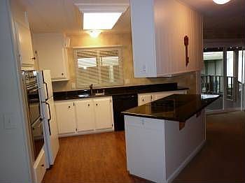 5th image of 565 Kumquat Dr
