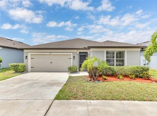 747 Citrus Isle Dr, Davenport, FL 33837