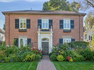 853 D St, Petaluma, CA 94952