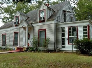 201 Mixon Ave, Bay Minette, AL 36507