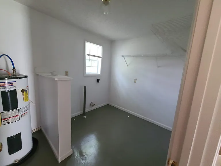 106 Foskett Ave — Photo 9