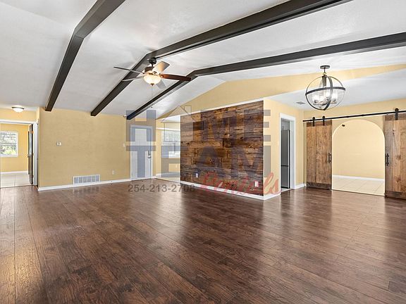 2nd image of 1006 Missouri Ave