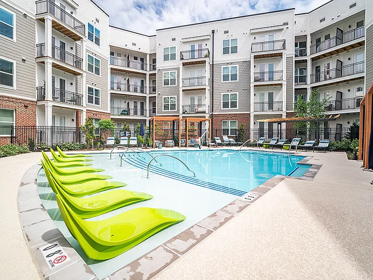 The Belhaven Apartments — Photo 14