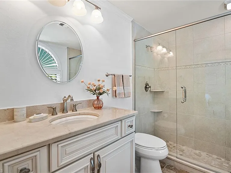 2201 Beacon Ln — Photo 18