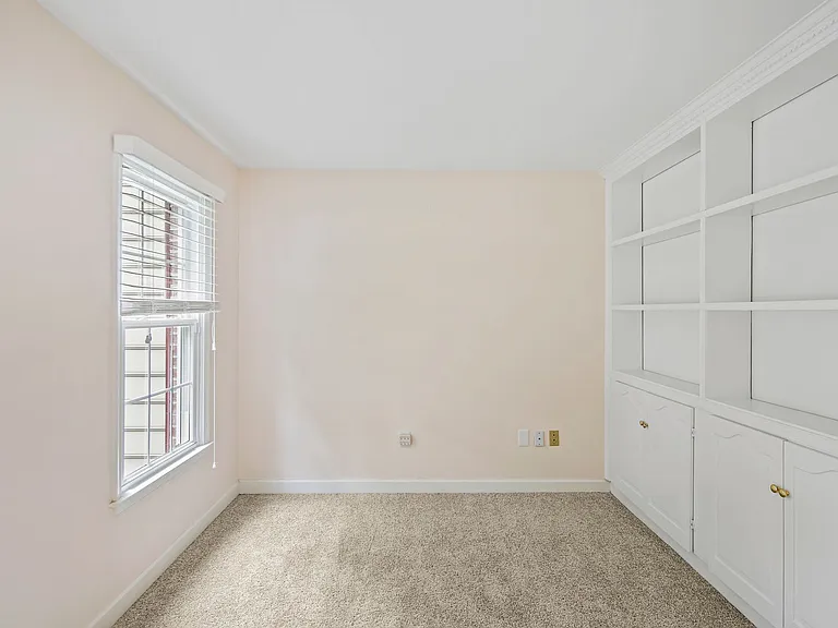 3109 Nestling Pine Ct — Photo 3